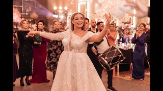 Yjet e estrades e kallin dasmen e Adelina Hasanit #dasmashqiptare #dasma