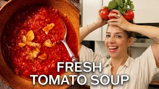 20-Minute Fresh Tomato Soup with Garlic Chips