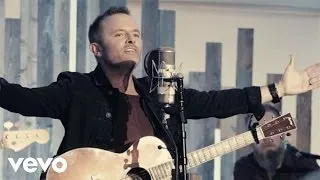 Chris Tomlin - A Christmas Alleluia (Live) ft. Lauren Daigle, Leslie Jordan