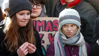 Greta Thunberg und Luisa Neubauer streiken in Davos