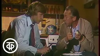 Олег Ефремов в телеспектакле "В городе хорошая погода..." (1983)