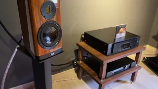 Loreena Mckennıtt - Marantz CD 60 - Rega Elex-R - Elac Vela Bs 403 Bookshelf Speakers