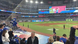 7th inning Stretch Time (Ok Blue Jays + Take me out to the Ball Game)