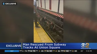 Wheelchair-Bound Man Rescued By Good Samaritans After Falling On Manhattan Subway Tracks