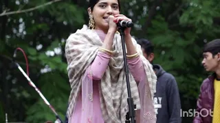 Lah Layi aa Mundri Meri | Ranjit Kaur | Recreated by Nimrat Khaira Live Amritsar