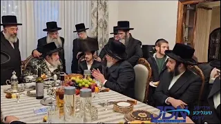 Viznitz Rebbe Visits Skver Community activist R' Avigdor Estreicher - Shvat 5784