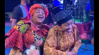 Mercy chinwo and chioma jesus with Able cee wonderful dancing moves