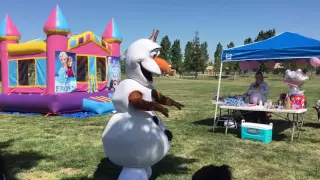 Mascots in Action Olaf look alike dancing 2016