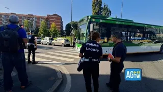 Autobus investe un pedone a Milano: i rilievi della polizia municipale