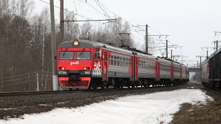 Train videos. Trains on the St. Petersburg-Volkhov railway. Russia. Leningrad region. January 2023.