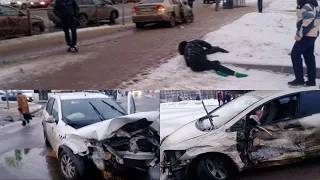 Девушка-подросток серьёзно пострадала в страшном ДТП в Санкт-Петербурге.