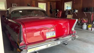 The wonderful sounds of a CAMMED 1957 Chevy!! Cold Start 4K