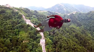 Unidentified Flying Object Spotted Above The Great Wall of China Strange UFO Flying Over & Spinning