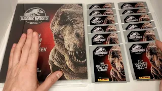 Jurassic World. Распаковка и пополнение коллекции наклеек от Panini. Серия 1