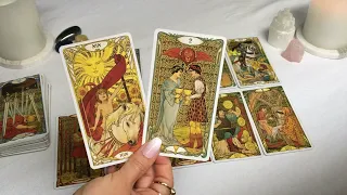 PISCES Beautiful loving connection February 2022 Tarot Reading