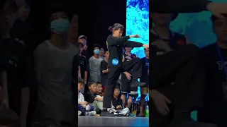 Ji Xian - Popping Dancer