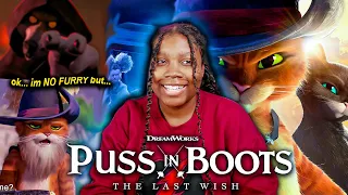 Ok DreamWorks **PUSS IN BOOTS: the last wish** did not have to munch this HARD! (movie reaction)