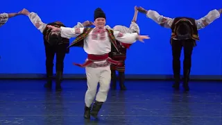 Moldavian Folk Dance Chiokyrlia, Ballet by Igor Moiseev