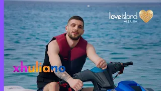 Xhuliano takohet me vajzat e Love Island Albania Series 1
