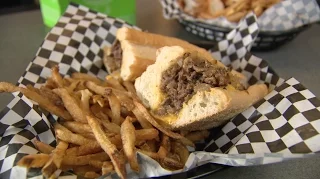 Chicago's Best Cheese Steak: Mojo's East Coast Eats