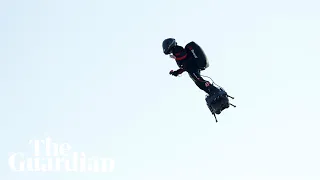 Jet-powered flyboard attempt to cross Channel fails