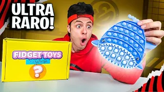 COMPREI OS FIDGET TOYS MAIS RAROS DO MUNDO!!