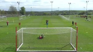 Barnsley F.C. | Goalkeeper Training | Shot Stopping