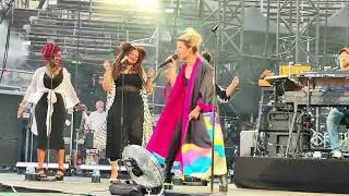 SELAH SUE  "All The Way Down" (Live Arènes de Nîmes 25-06-2023)