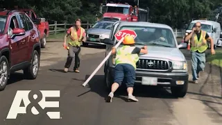 Driver RAMS into Road Crew | Road Wars | A&E