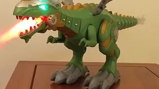 Walking Spray Dragon Toy. Огнедышащий динозавр. Дракон который дышит огнём
