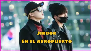 Jikook - En el aeropuerto💜