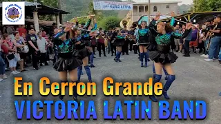 VICTORIA LATIN BAND, en Cerron Grande