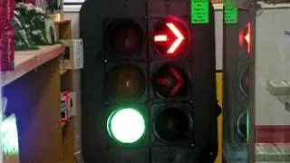 Australian 6-aspect Traffic Light