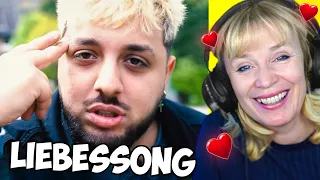 YOUTUBER macht LIEBESSONG an meine Mama 😂🤬