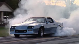 Burnouts from the 4th Annual Ronnie Sams Cruise Fest!