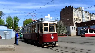 Вагон Х на рельсах петербургского трамвайного парка №3