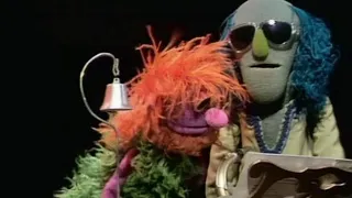 The Muppet Show - 102: Connie Stevens - “Sax and Violence” (1976)