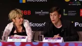 Loïc Nottet op de persconferentie van de finalisten voor het Eurovisiesongfestval 2015