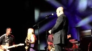 Bruce Willis Plays Harmonica and Sings Devil Woman