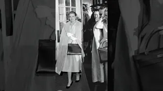 Грейс Келли с сумкой от Hermes в 1956 году