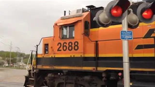 3rd Street railroad crossing, BNSF 2688 and 3134 Local, Sioux City, IA