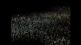 Iron Maiden - Two Minutes To Midnight (Rock In Rio '85)