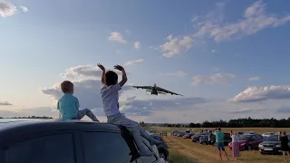 Приземлення Ан-225 Мрія, Гостомель / Landing An225 Mriya, Gostomel, Ukraine. І вибух дитячих емоцій!