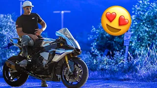 PROVO LA MOTO DEI MIEI SOGNI 😍YAMAHA R1 M (Muy Caliente)