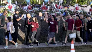 Parkland students return for second day of modified classes