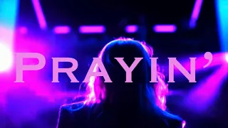 Prayin' | Isadora | Élite