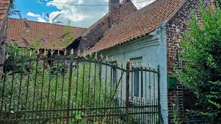 MAN FOUND DEAD IN THIS ABANDONED HOUSE | THE SMELL WAS UNBEARABLE- EVERYTHING LEFT BEHIND