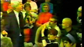 Phil Donahue punk show 1984 part 3