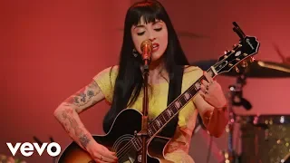 Mon Laferte - Primaveral (En Vivo)