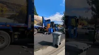 epic recycling truck fail #garbage #garbagebin #gogarbage #trashcan #trucker #trashtruck #trashbin